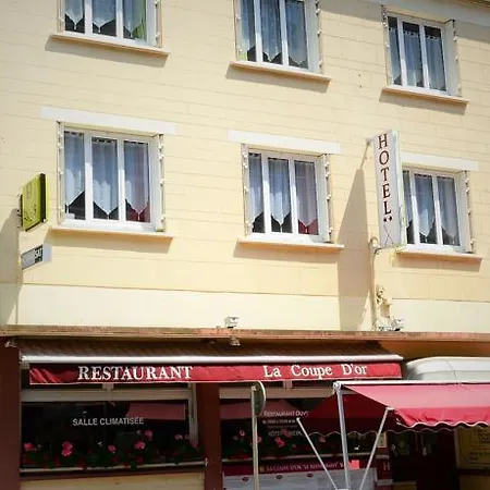 Szálloda Logis Hotel-restaurant La Coupe D'or Lisieux