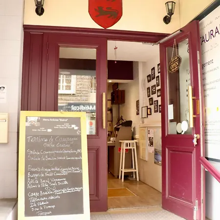 Szálloda Logis Hotel-restaurant La Coupe D'or 3*