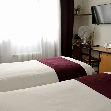 Logis Hotel-restaurant La Coupe D'or Отель Лизьё