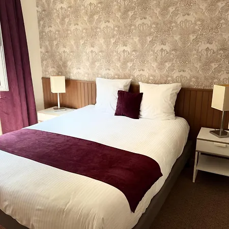 Logis Hotel-restaurant La Coupe D'or Отель 3*