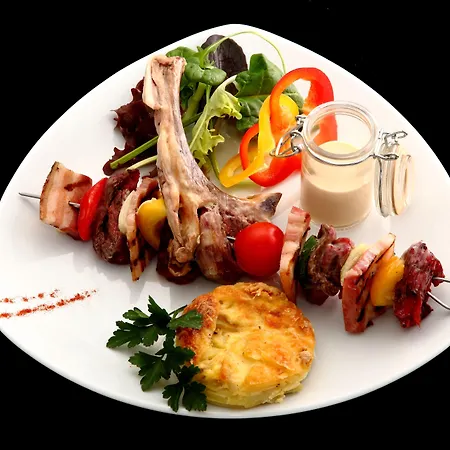 Logis Hotel-restaurant La Coupe D'or Szálloda 3*