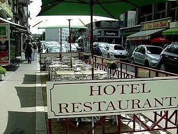 Logis Hotel-restaurant La Coupe D'or Отель Лизьё