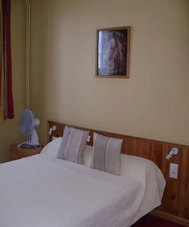Hotel Logis Hotel-restaurant La Coupe D'or 3*