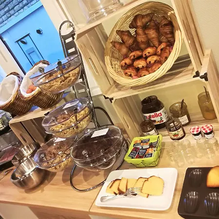 Logis Hotel-restaurant La Coupe D'or Отель