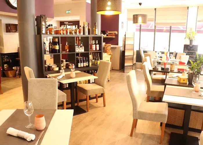 Logis Hotel-restaurant La Coupe D'or 3*