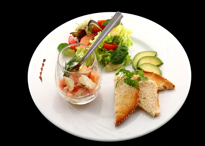 Logis Hotel-restaurant La Coupe D'or Lisieux