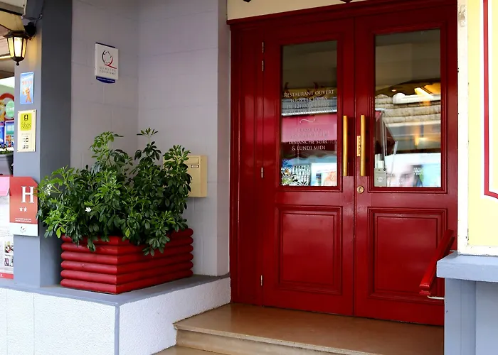 Hotell Logis Hotel-restaurant La Coupe D'or