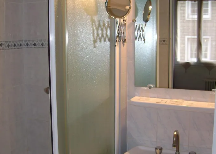 Logis Hotel-restaurant La Coupe D'or