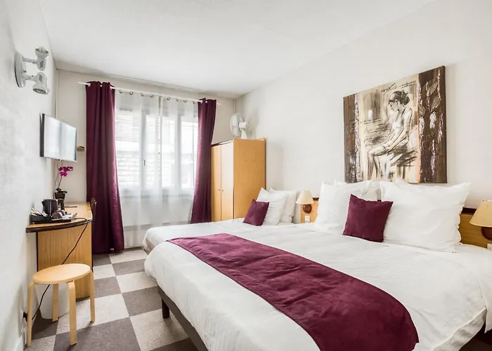 Logis Hotel-restaurant La Coupe D'or Lisieux